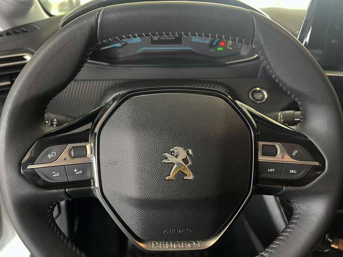 peugeot-e-208-2022-eletrico-200cc
