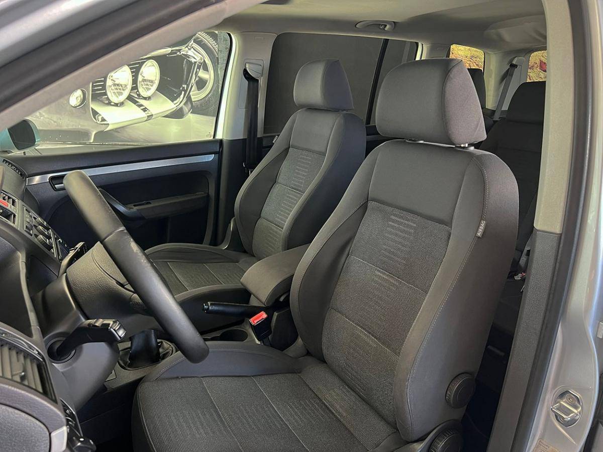 volkswagen-touran-2008-diesel-1968cc