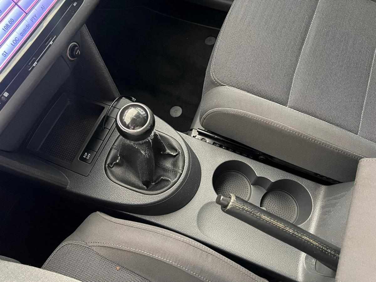 volkswagen-touran-2008-diesel-1968cc