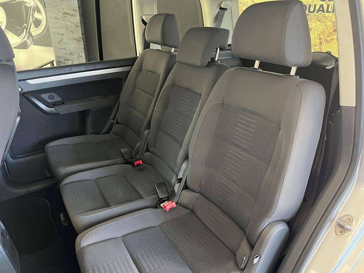 volkswagen-touran-2008-diesel-1968cc