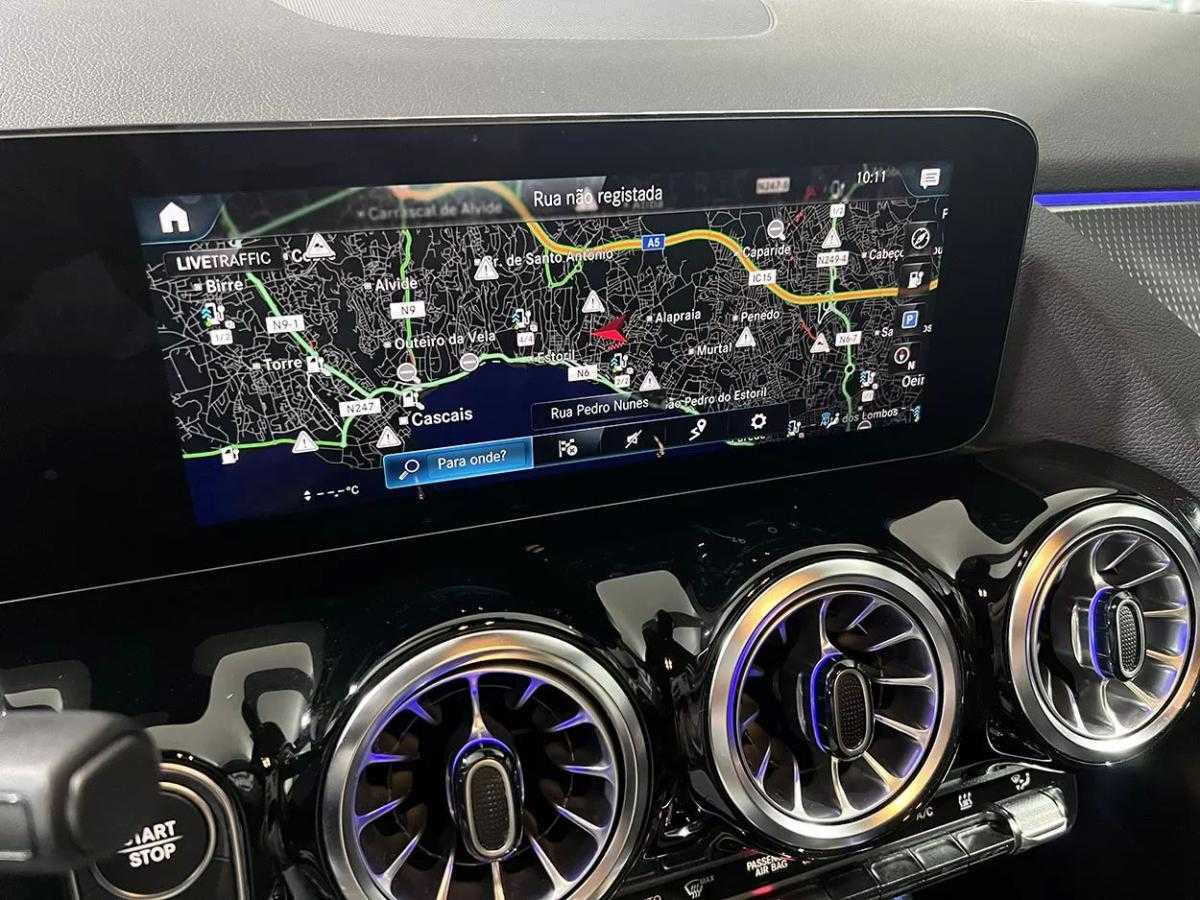mercedes-benz-eqa-2023-eletrico-200cc