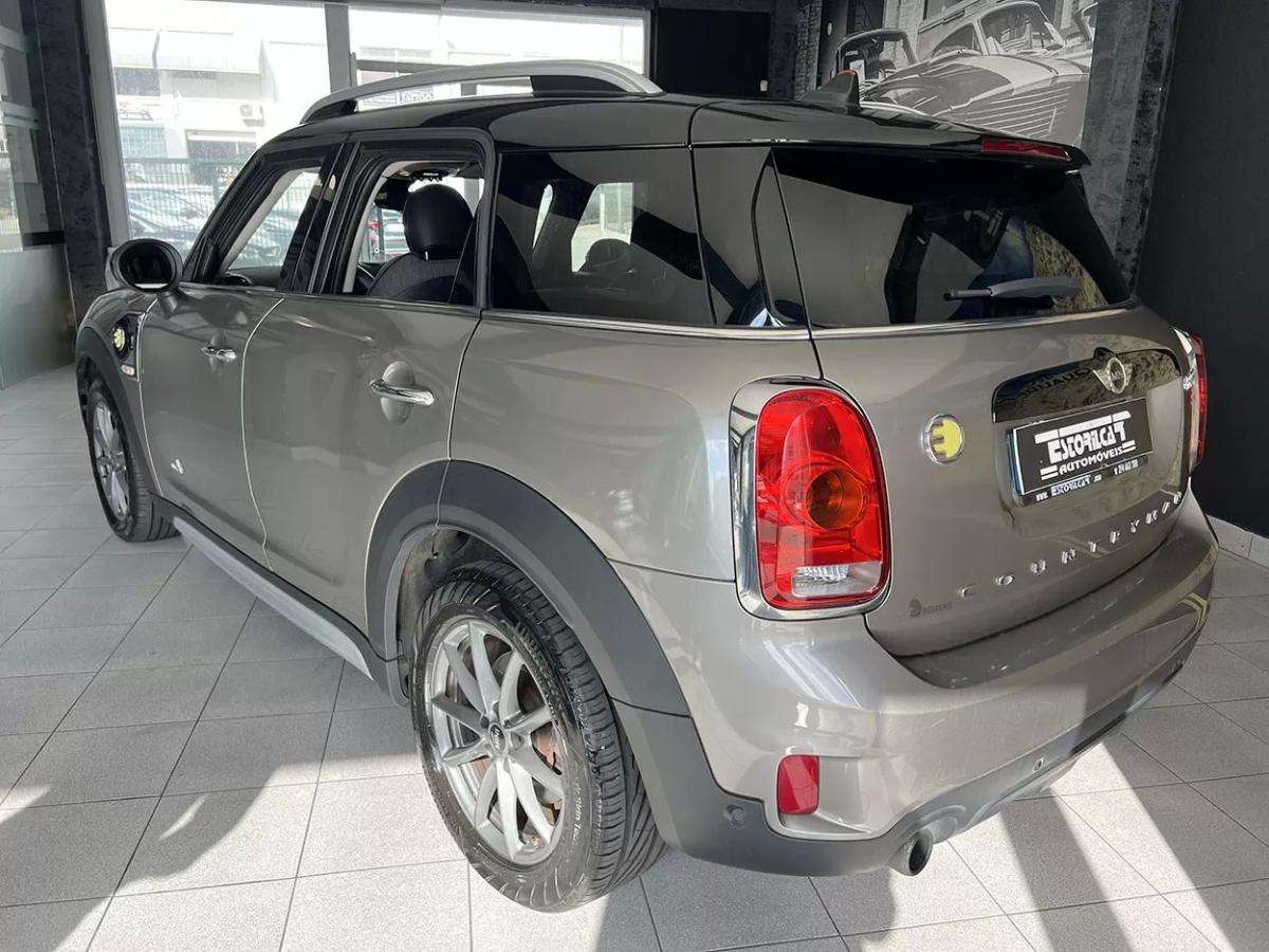 mini-countryman-2018-hibrido-1499cc