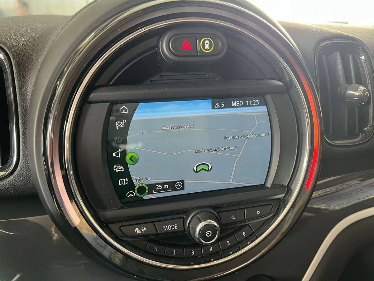 mini-countryman-2018-hibrido-1499cc