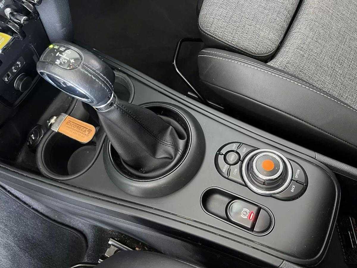 mini-countryman-2018-hibrido-1499cc
