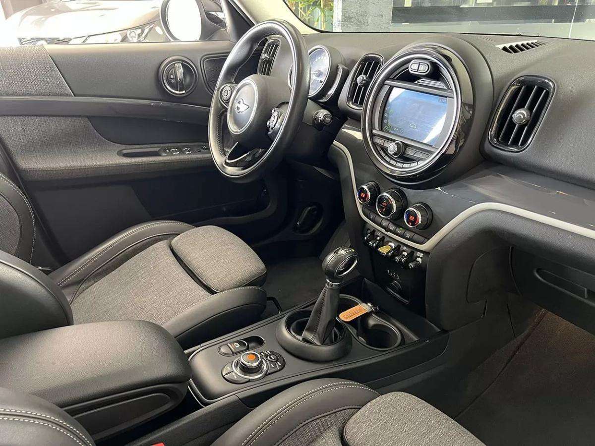 mini-countryman-2018-hibrido-1499cc