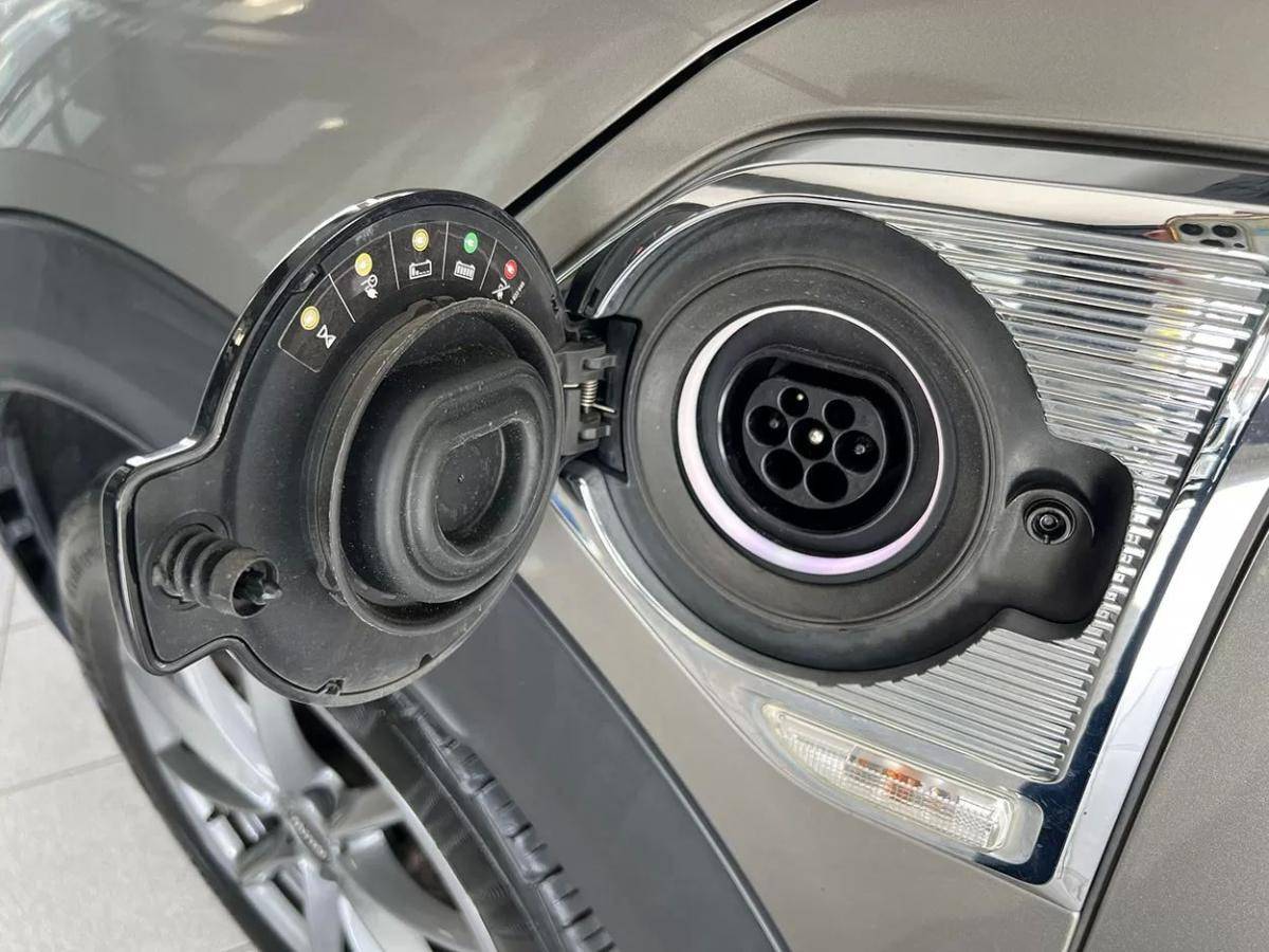 mini-countryman-2018-hibrido-1499cc