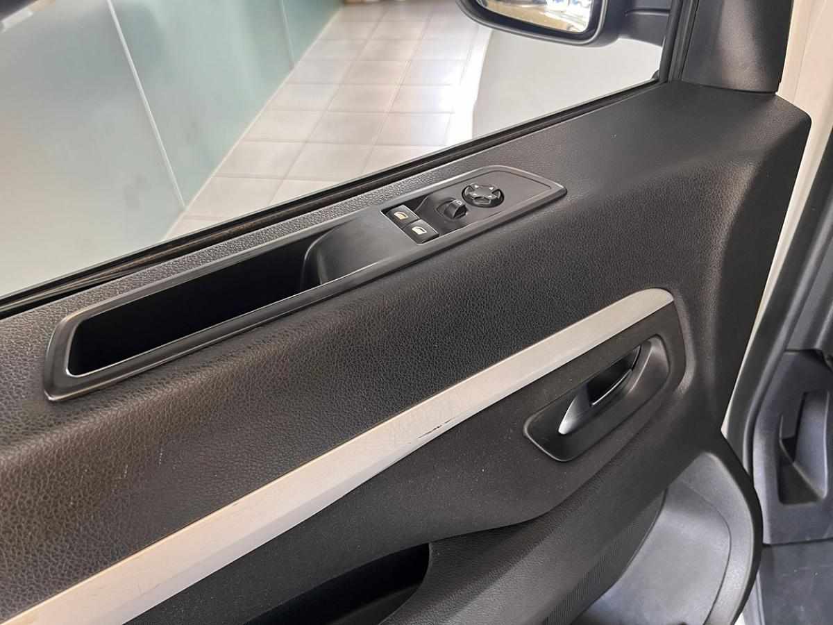 citroen-spacetourer-2018-diesel-1560cc