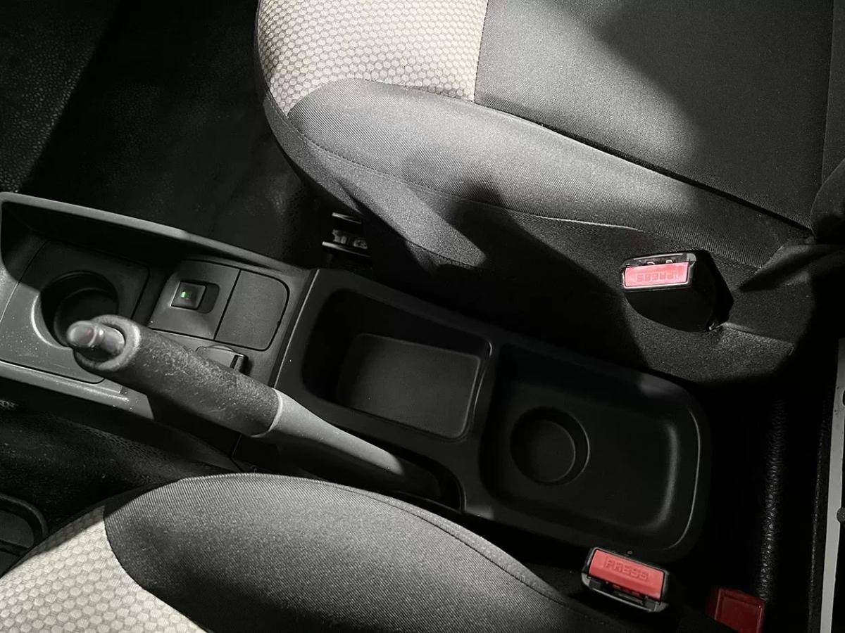 renault-kangoo-2021-eletrico-200cc