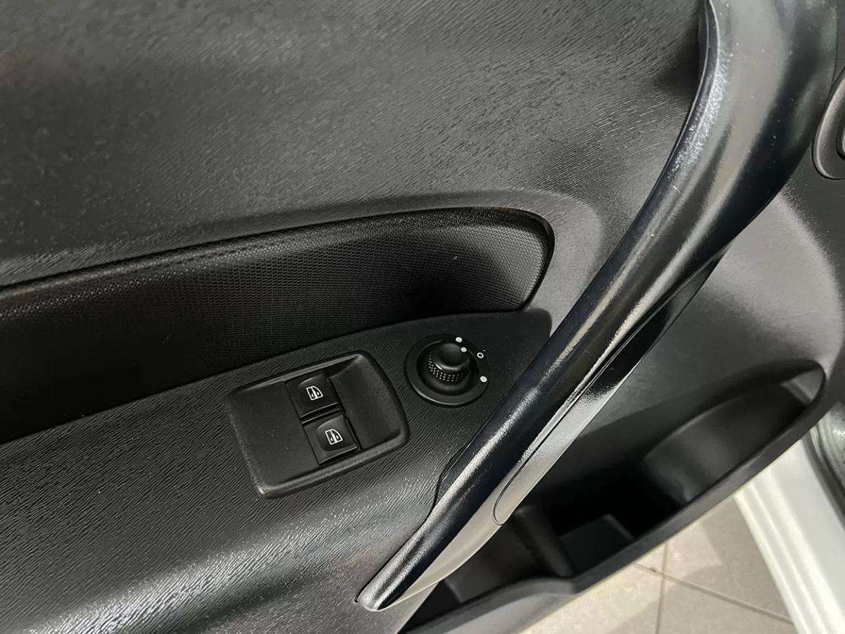 renault-kangoo-2021-eletrico-200cc