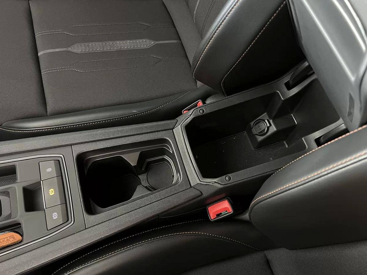 cupra-formentor-2022-hibrido-a-gasolina-1395cc