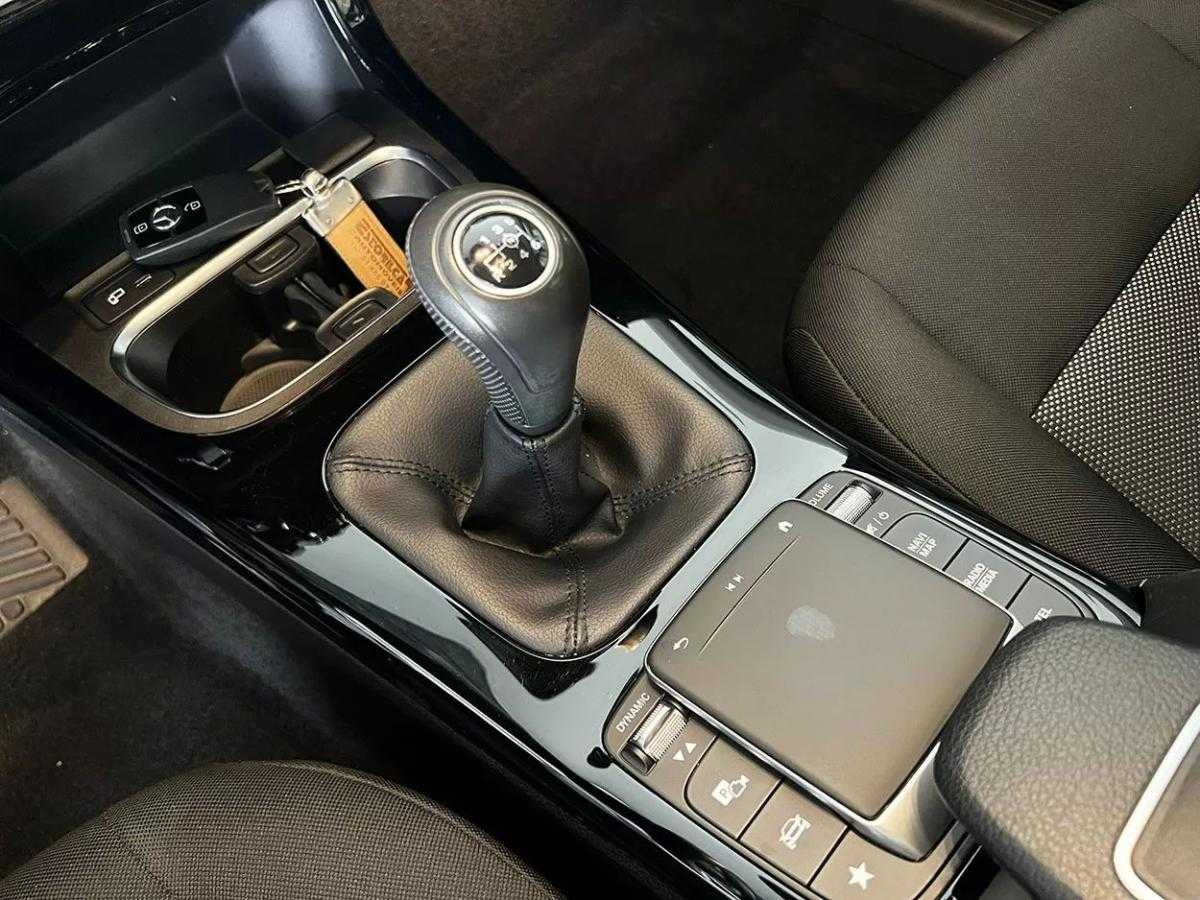 mercedes-benz-classe-a-2020-gasolina-1332cc