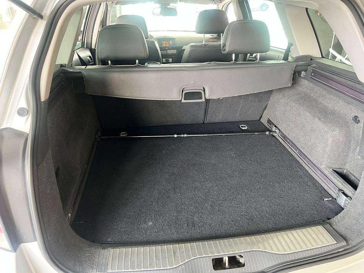opel-astra-caravan-2009-diesel-1686cc