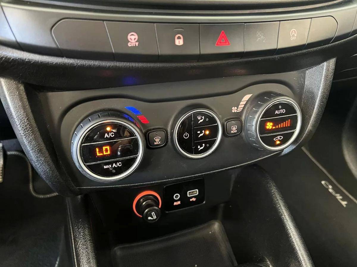fiat-tipo-station-wagon-2017-diesel-1248cc