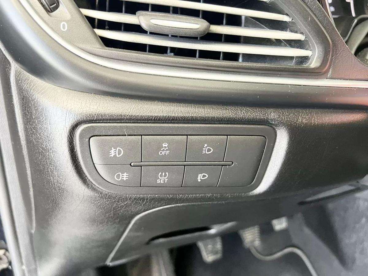 fiat-tipo-station-wagon-2017-diesel-1248cc