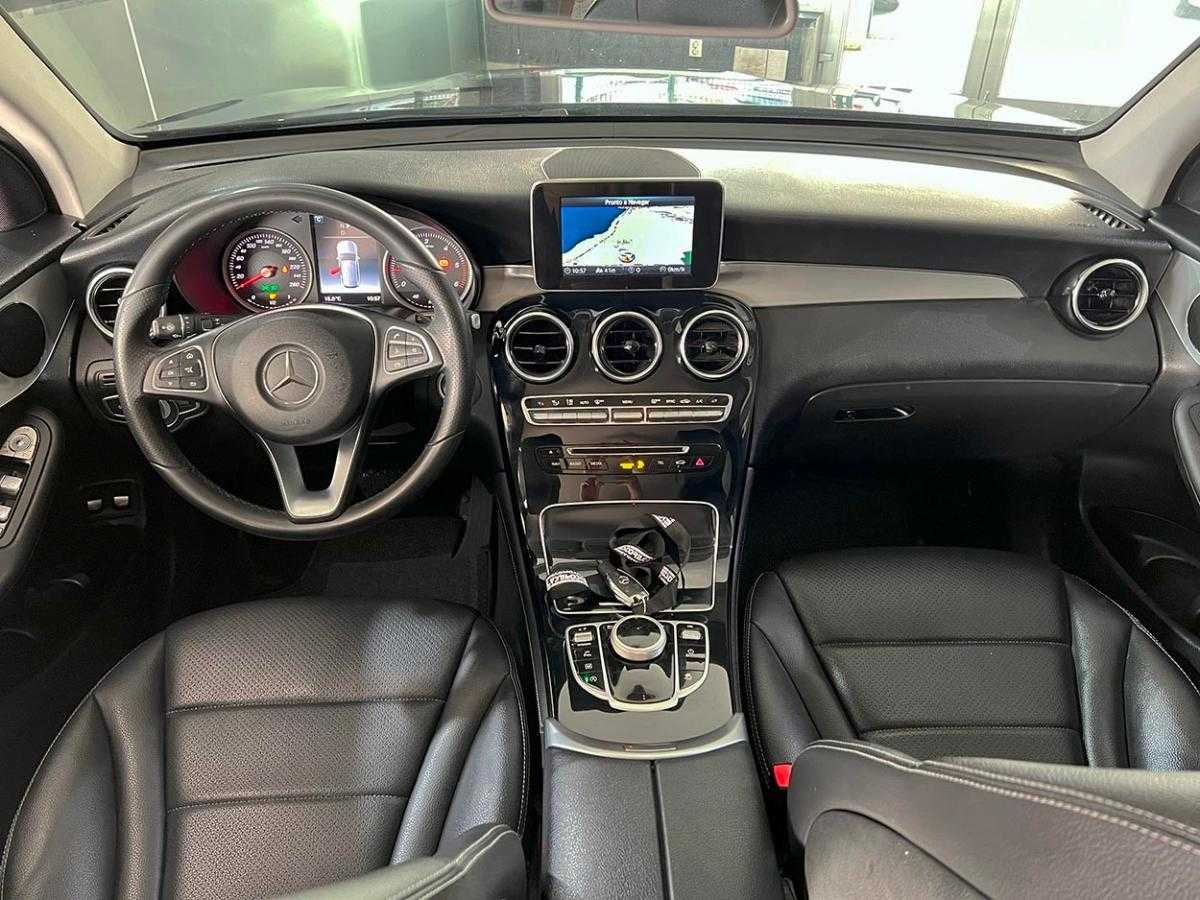 mercedes-benz-glc-2018-diesel-1950cc