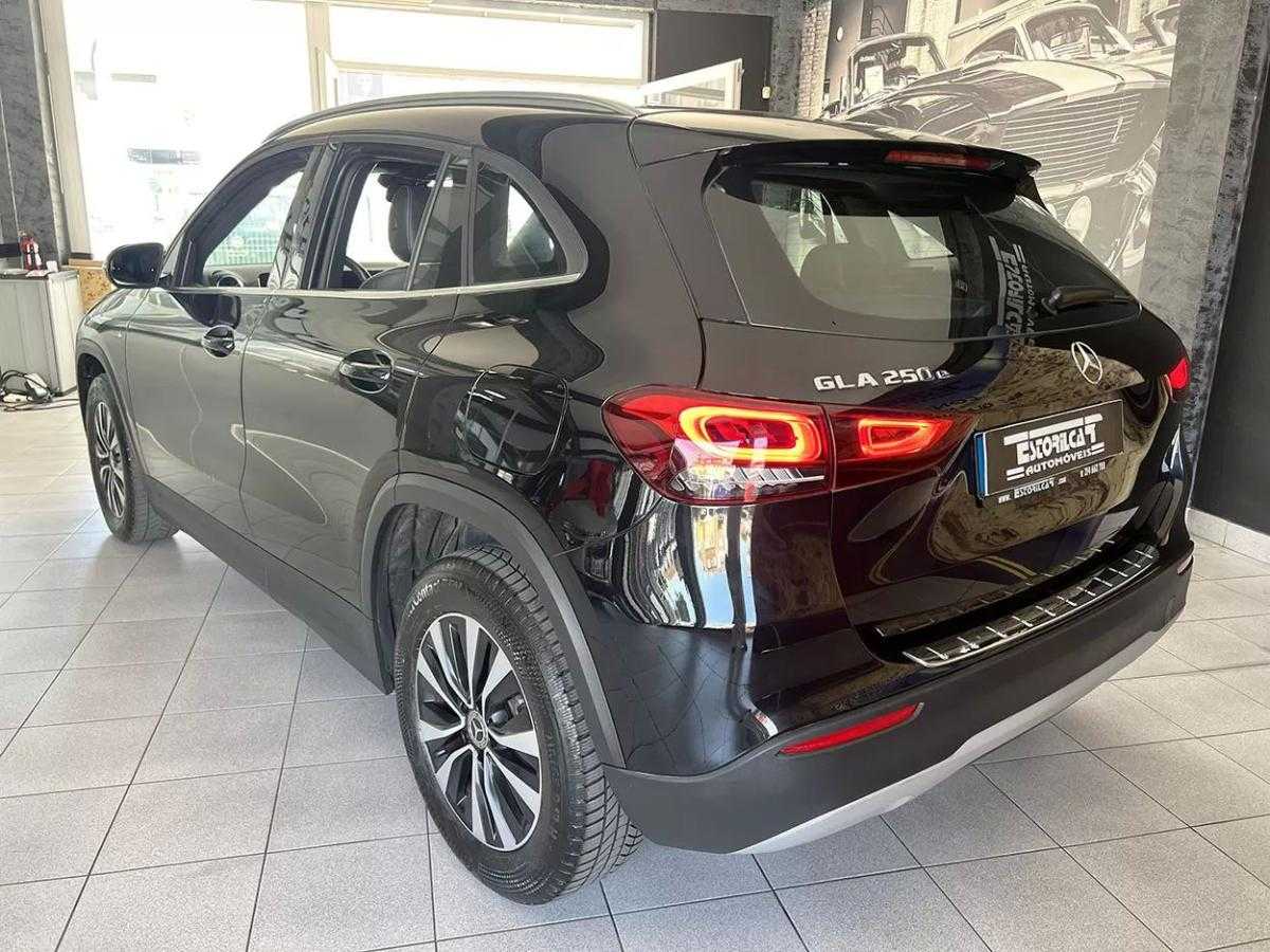 mercedes-benz-gla-2021-hibrido-1332cc