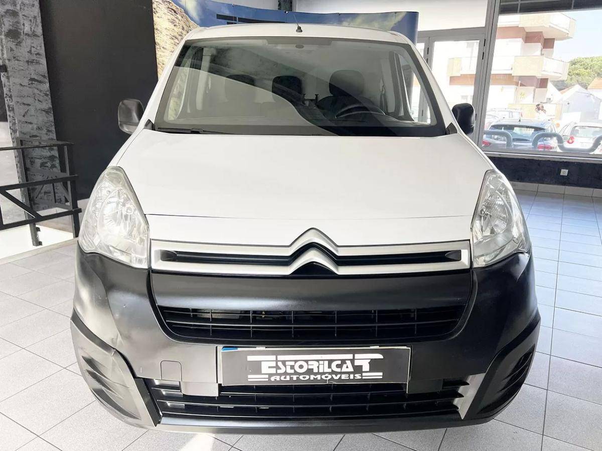citroen-berlingo-2021-eletrico-200cc