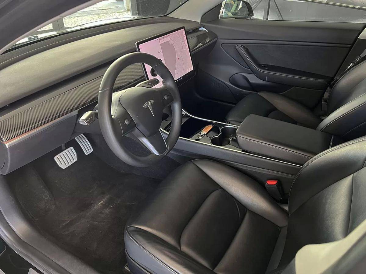 tesla-model-3-2020-eletrico-200cc
