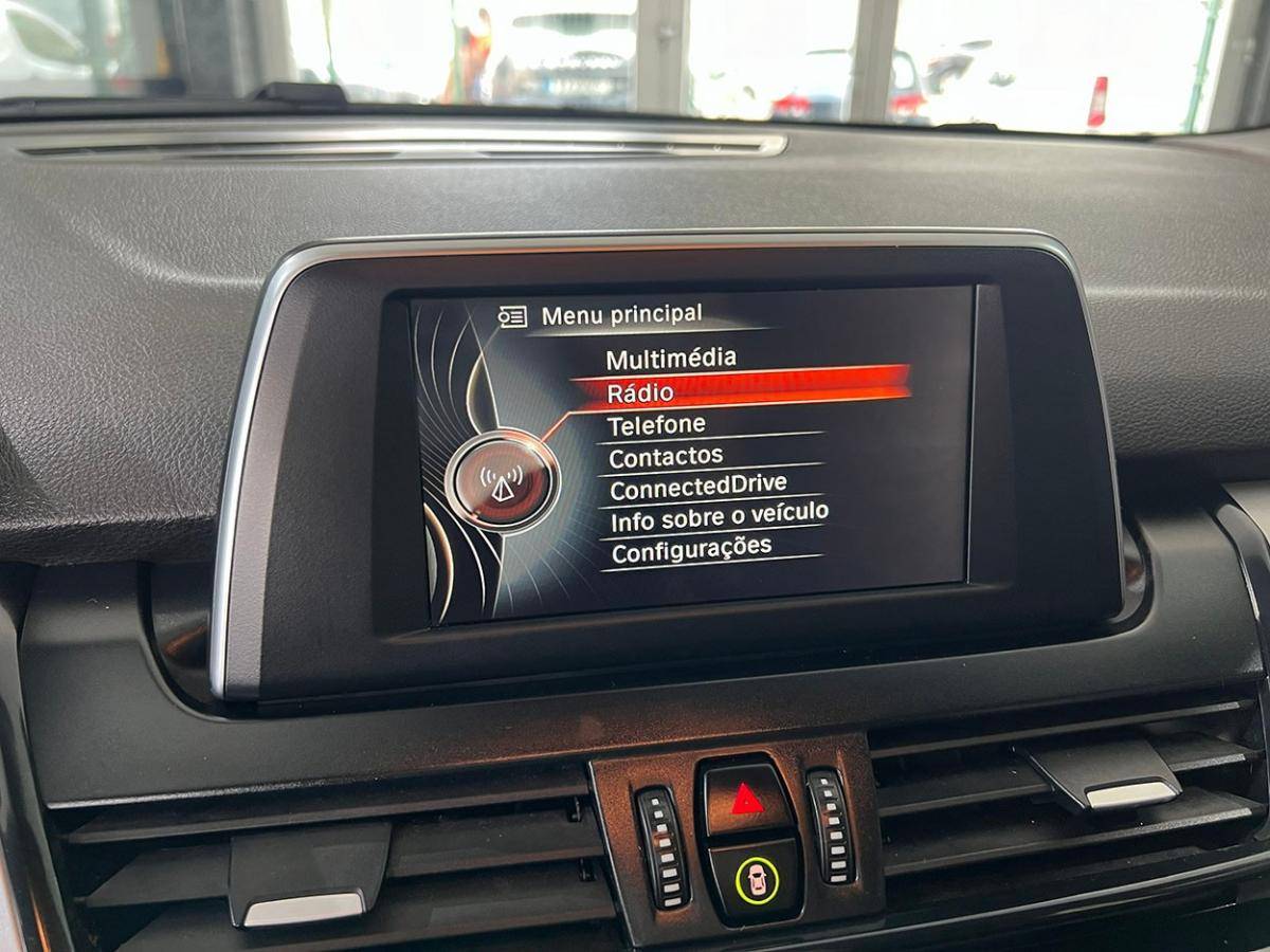 bmw-serie-2-2017-diesel-1496cc