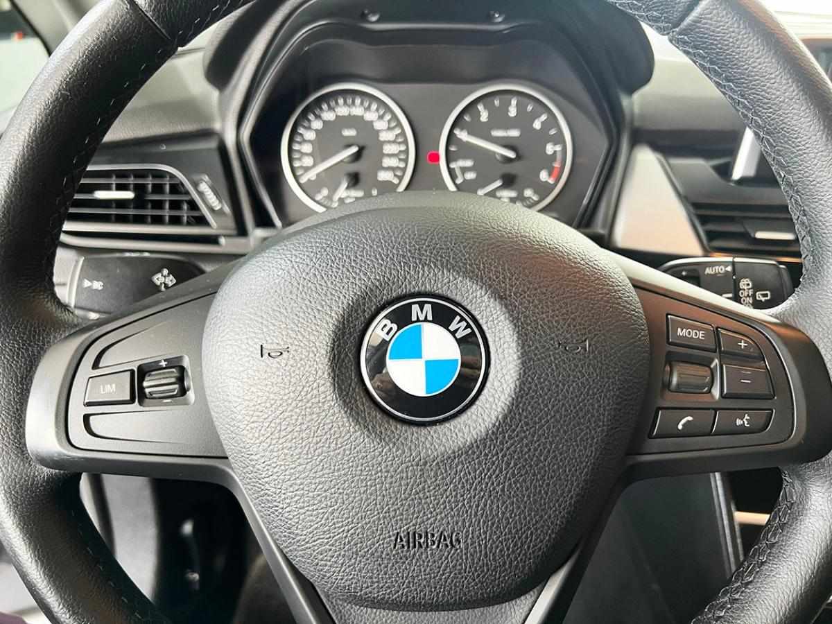 bmw-serie-2-2017-diesel-1496cc