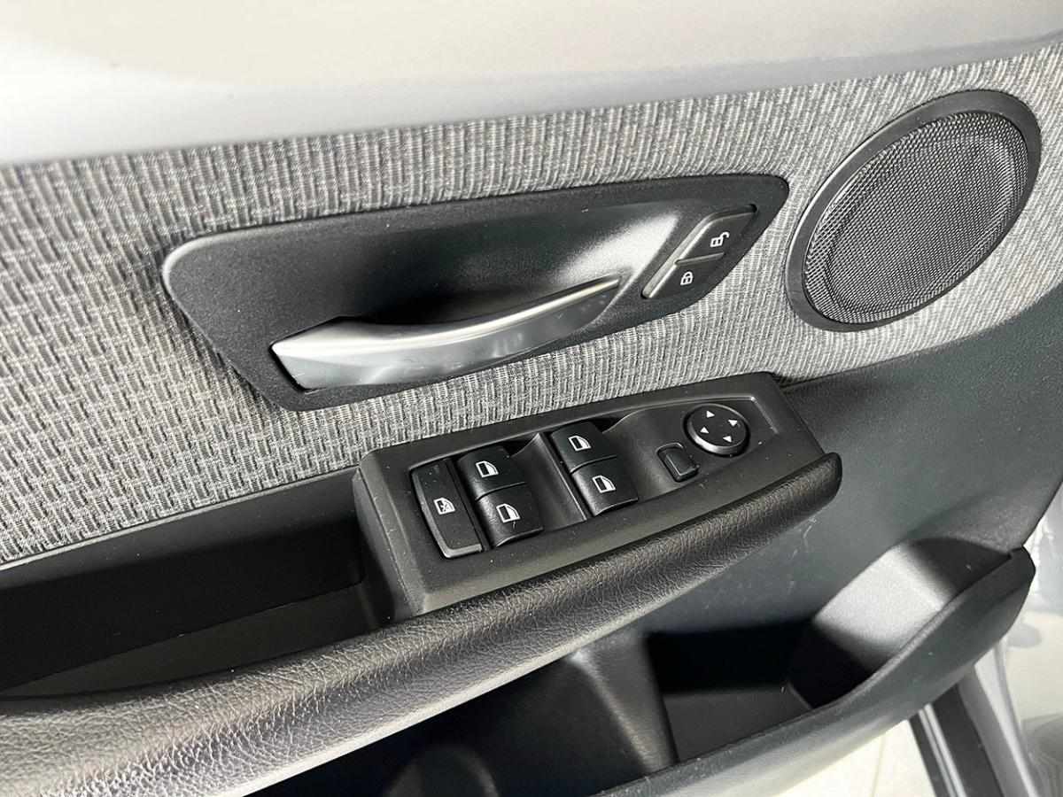 bmw-serie-2-2017-diesel-1496cc