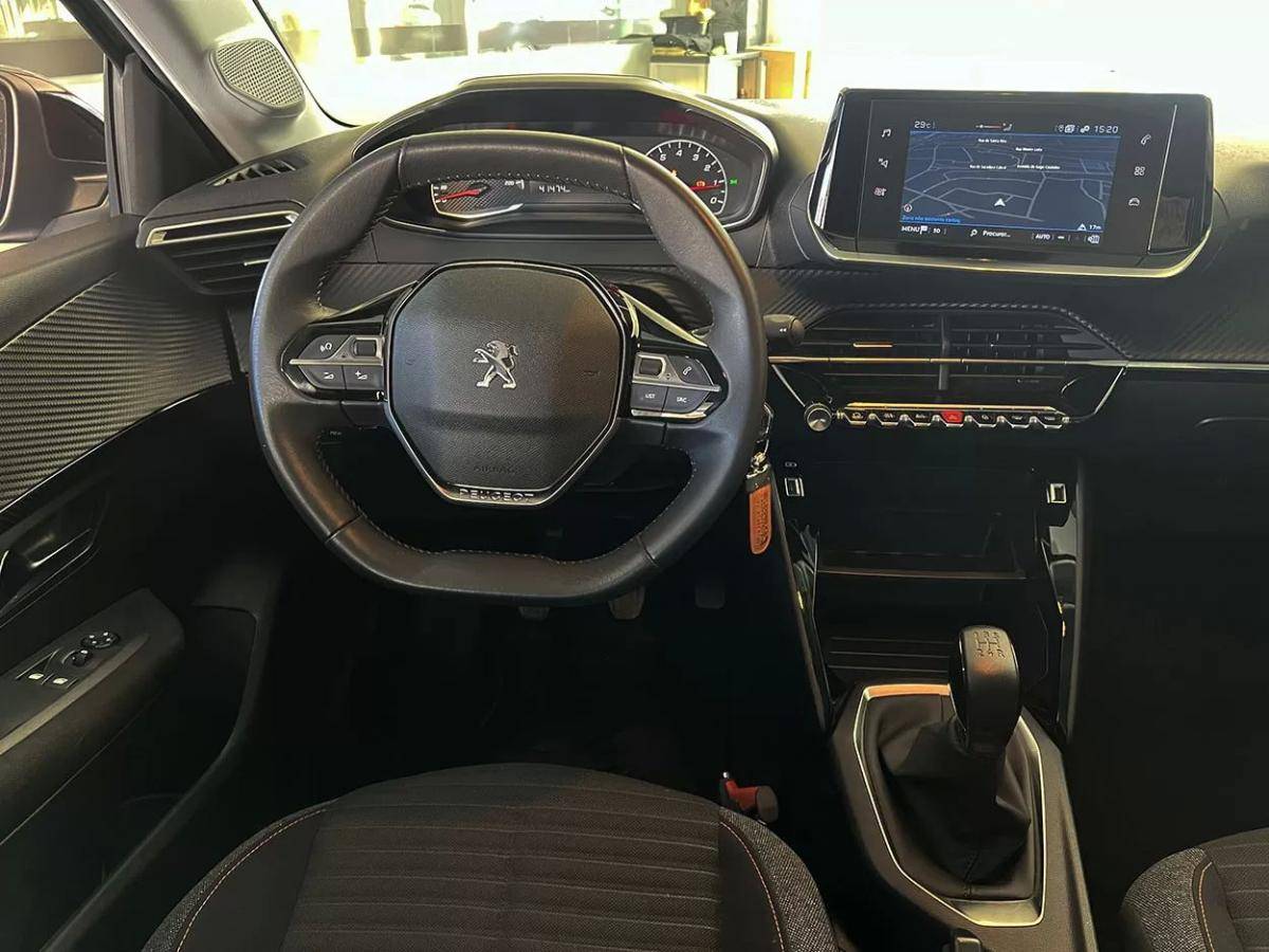 peugeot-208-2022-gasolina-1199cc