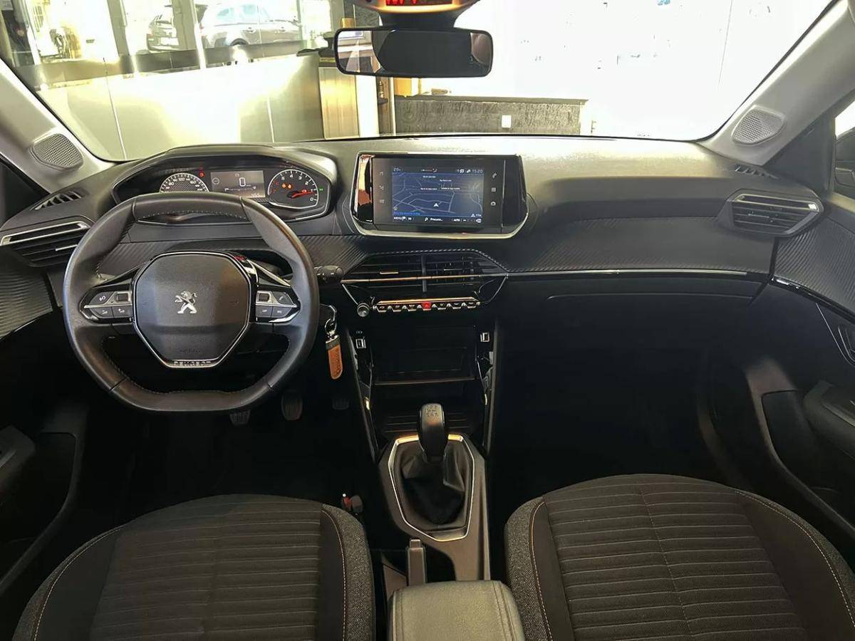 peugeot-208-2022-gasolina-1199cc