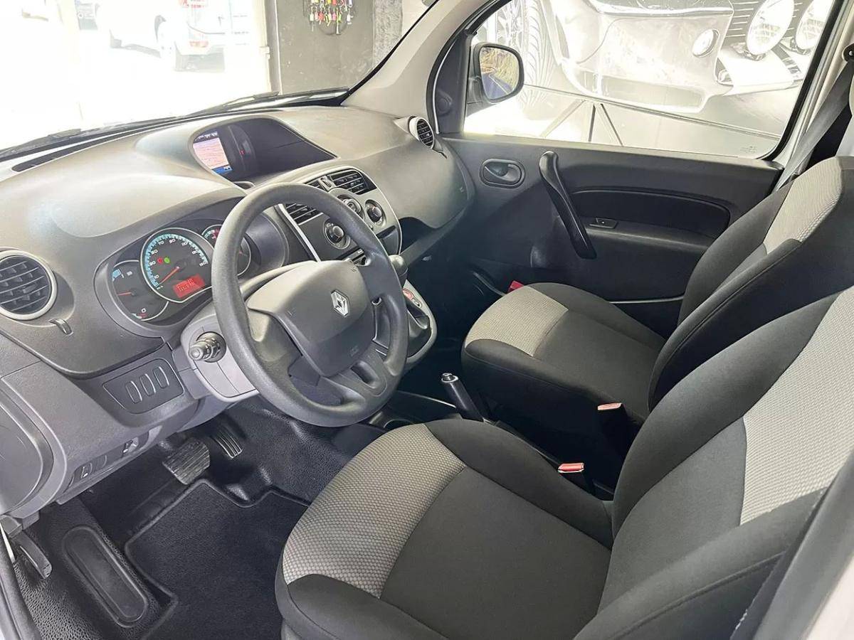 renault-kangoo-2021-eletrico-200cc