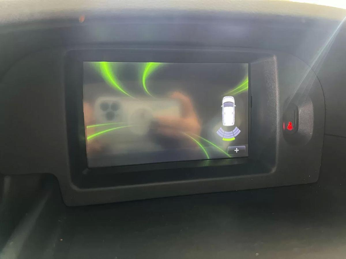 renault-kangoo-2021-eletrico-200cc