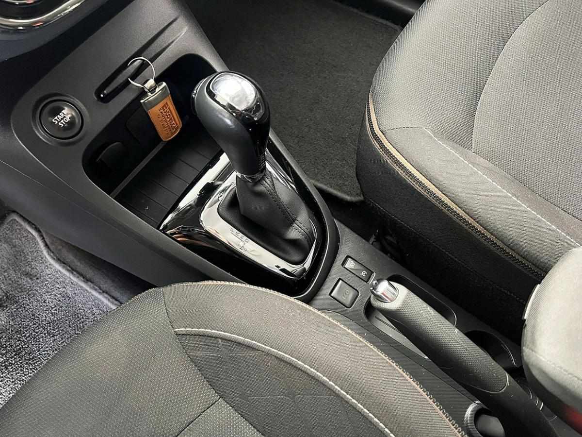 renault-captur-2013-gasolina-1197cc
