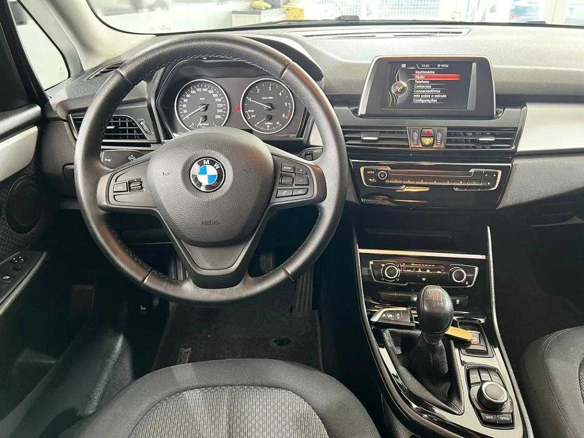 bmw-serie-2-2017-diesel-1496cc