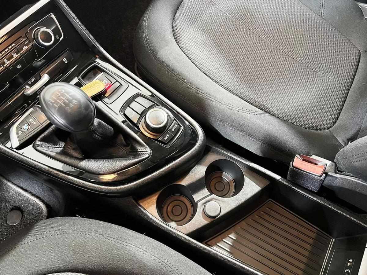 bmw-serie-2-2017-diesel-1496cc