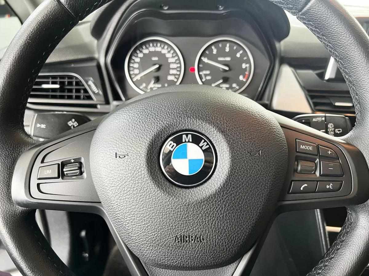 bmw-serie-2-2017-diesel-1496cc