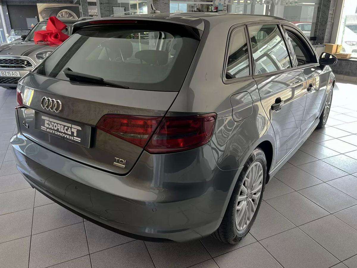 audi-a3-sportback-2016-diesel-1598cc