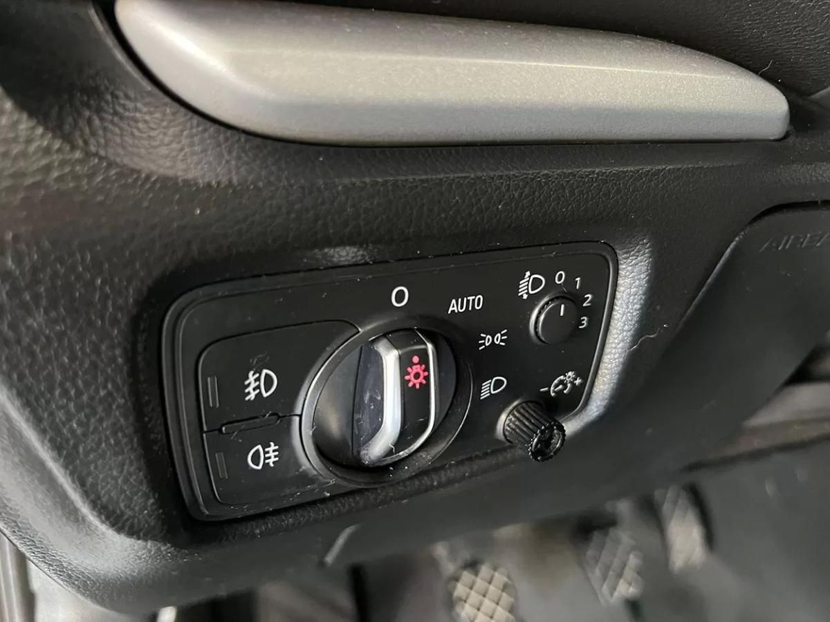 audi-a3-sportback-2016-diesel-1598cc