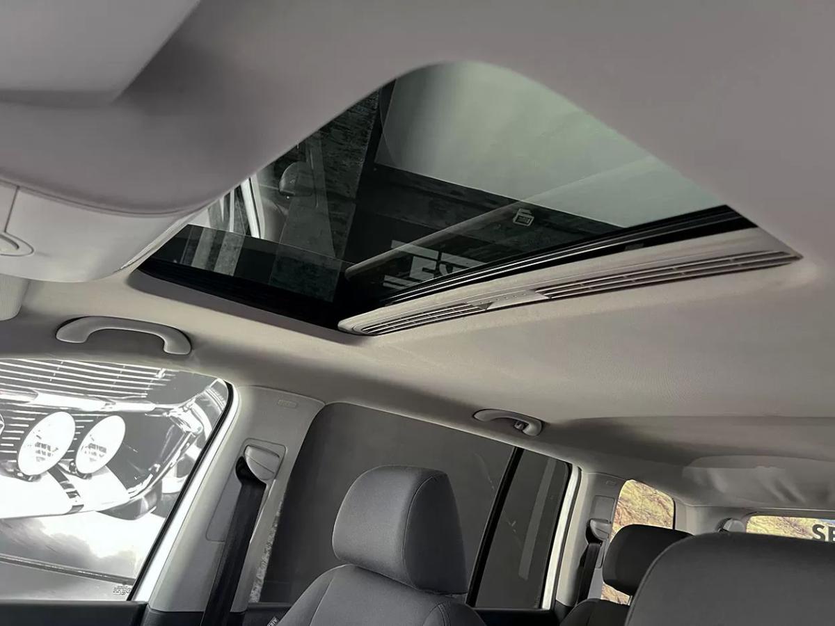 volkswagen-touran-2008-diesel-1968cc