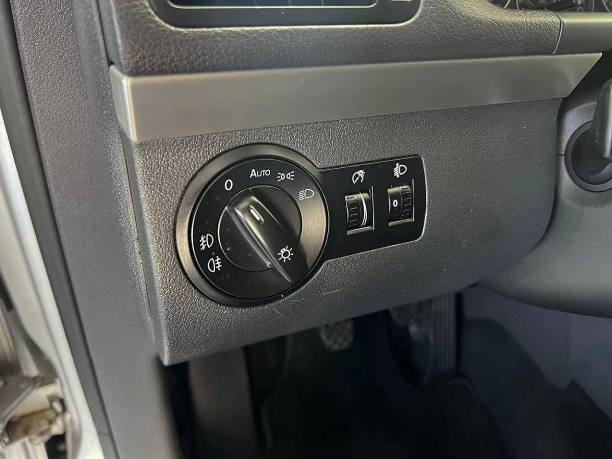 volkswagen-touran-2008-diesel-1968cc