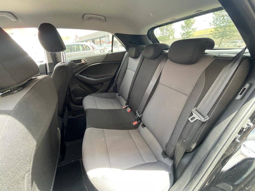 hyundai-i20-2018-gasolina-1000cc