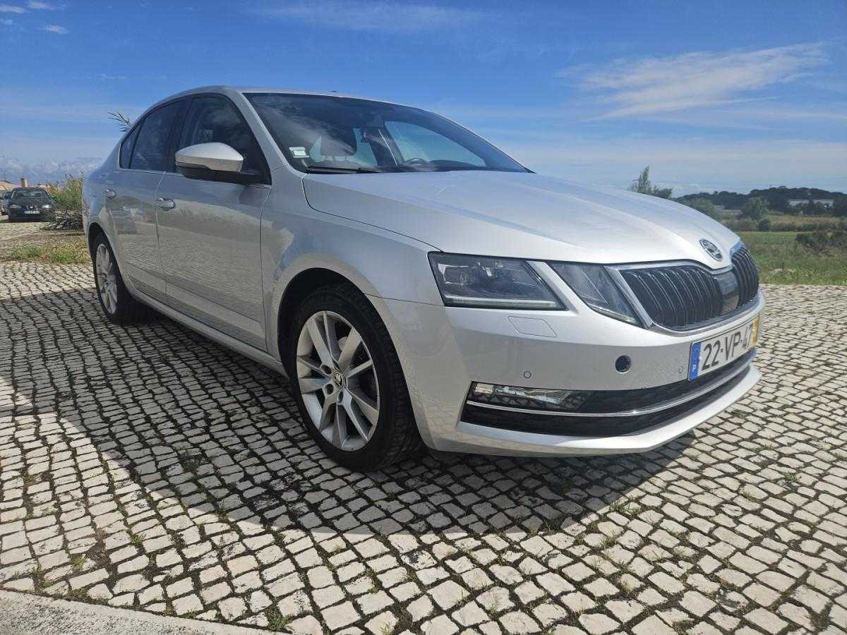 skoda-octavia-2018-diesel-1598cc