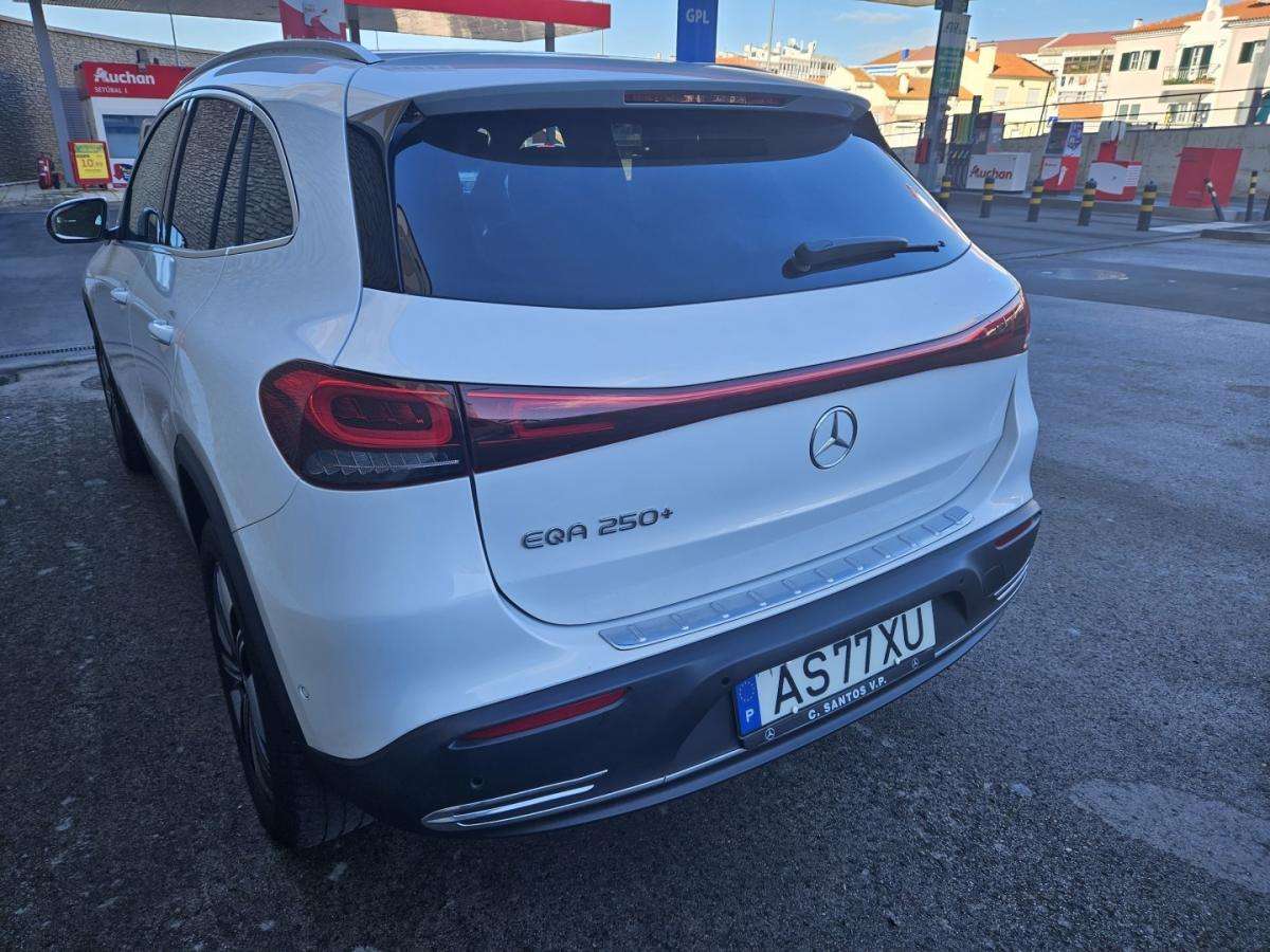 mercedes-benz-eqa-2022-eletrico-0cc