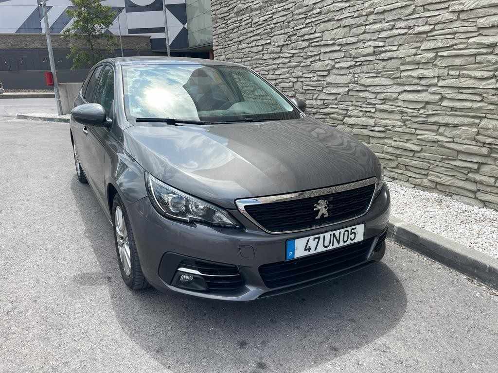peugeot-308-sw-2018-diesel-1560cc