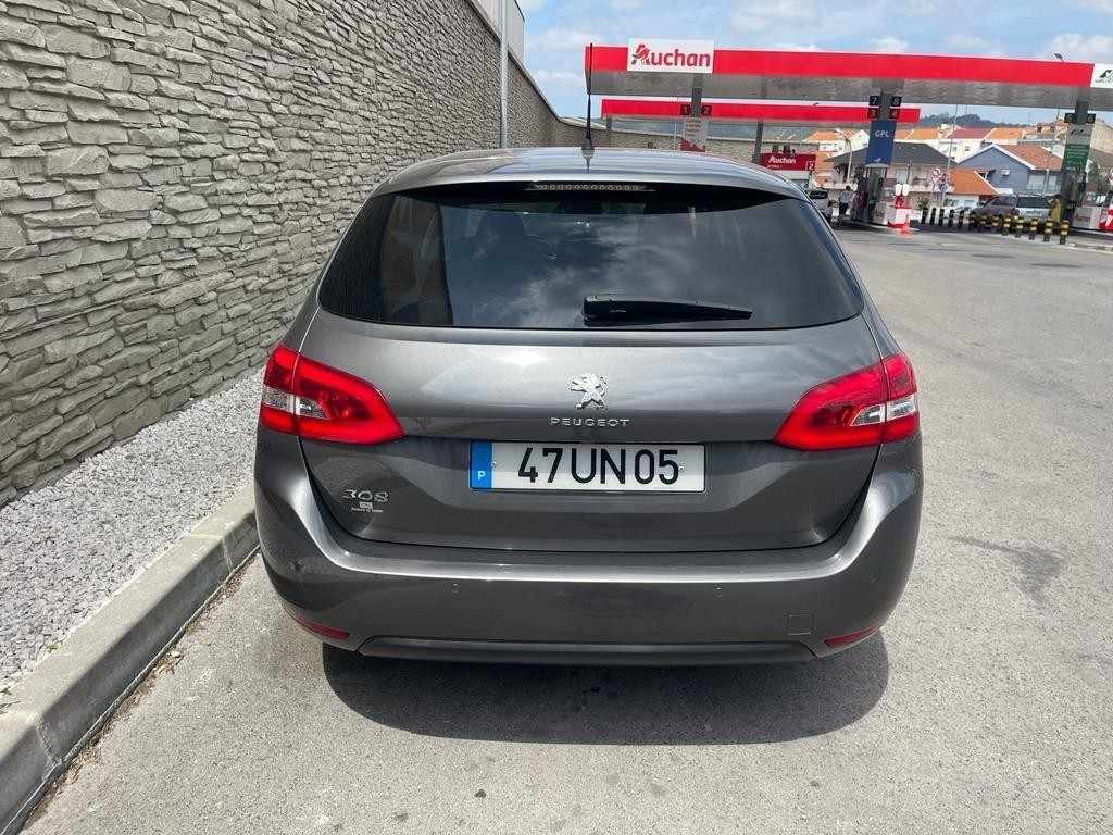 peugeot-308-sw-2018-diesel-1560cc