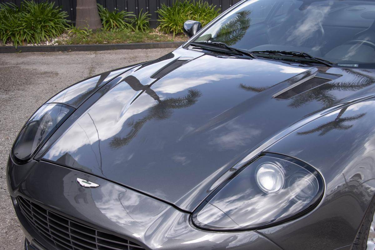 aston-martin-vanquish-2005-gasolina-5935cc