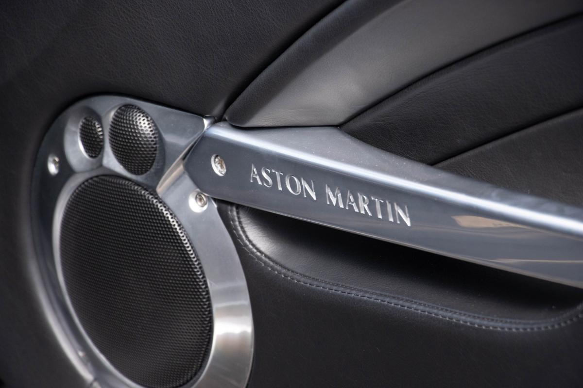 aston-martin-vanquish-2005-gasolina-5935cc
