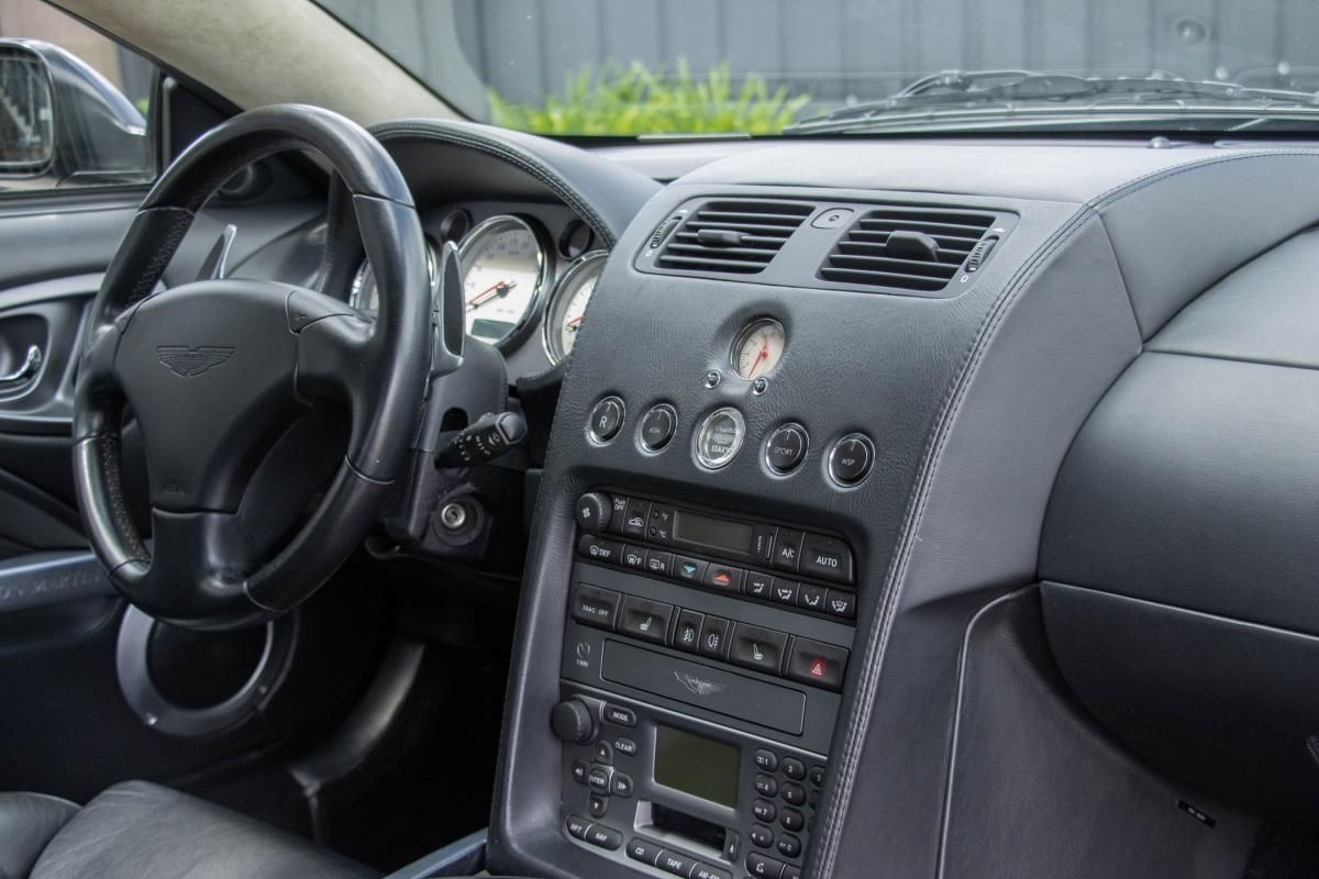aston-martin-vanquish-2005-gasolina-5935cc
