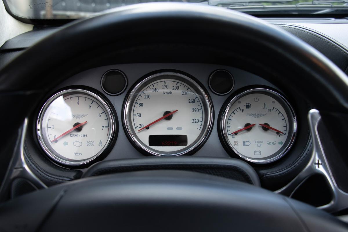 aston-martin-vanquish-2005-gasolina-5935cc