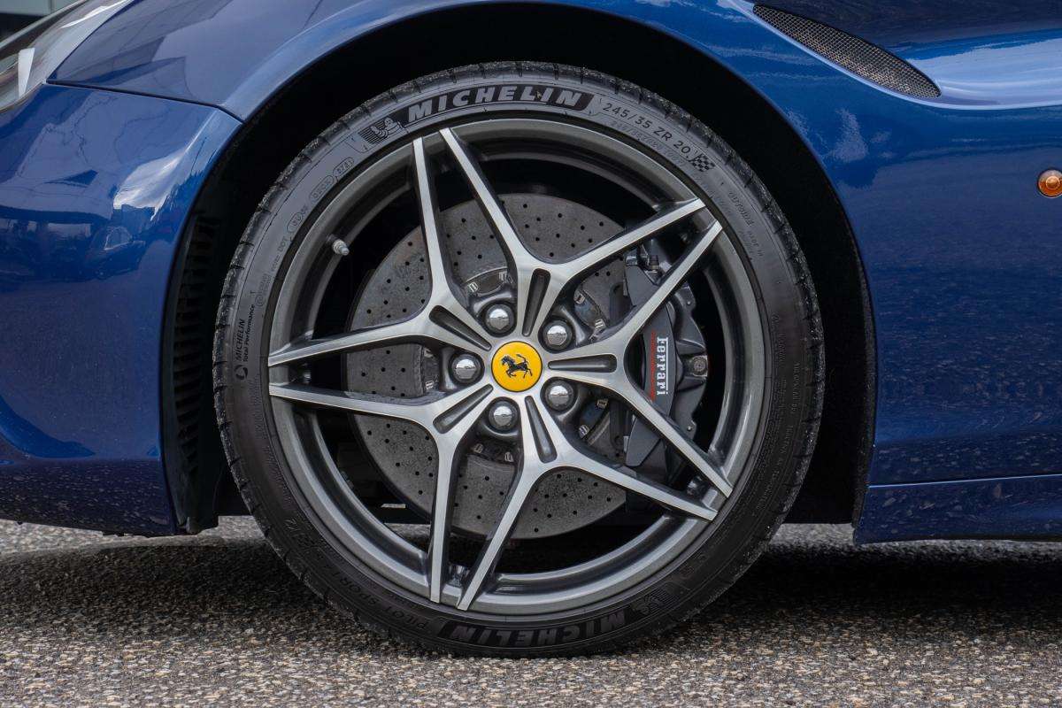 ferrari-california-2015-gasolina-3855cc