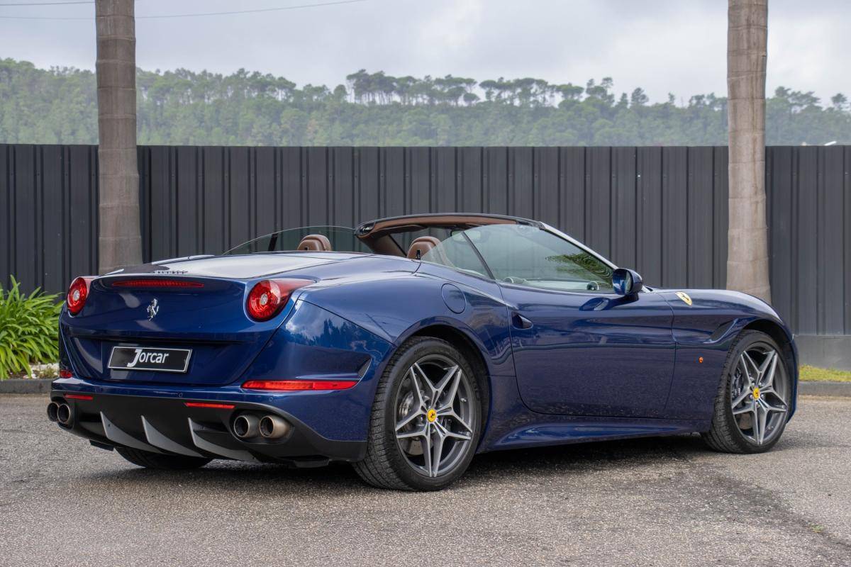 ferrari-california-2015-gasolina-3855cc