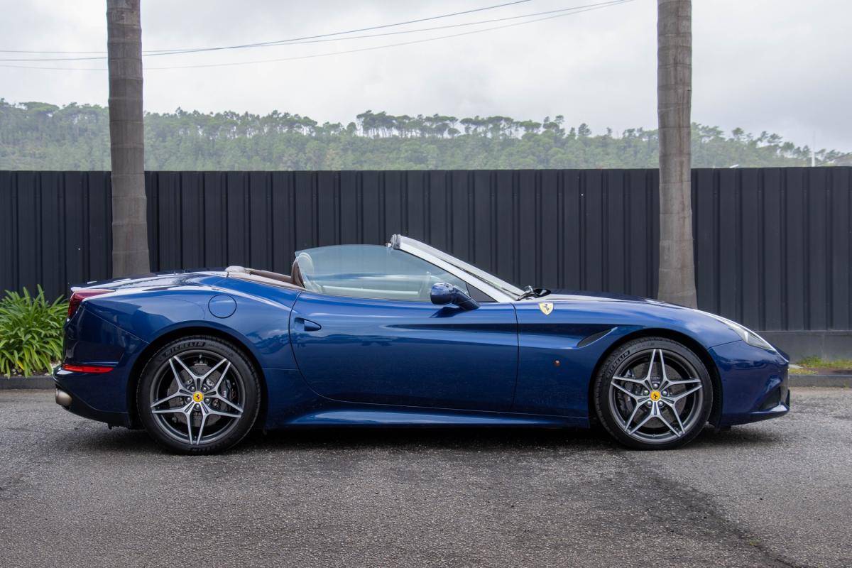 ferrari-california-2015-gasolina-3855cc