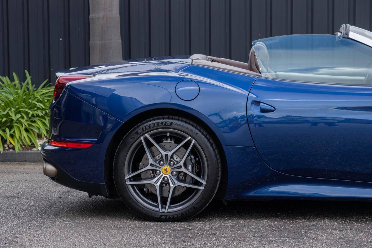 ferrari-california-2015-gasolina-3855cc